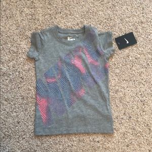 Little girls Nike tee